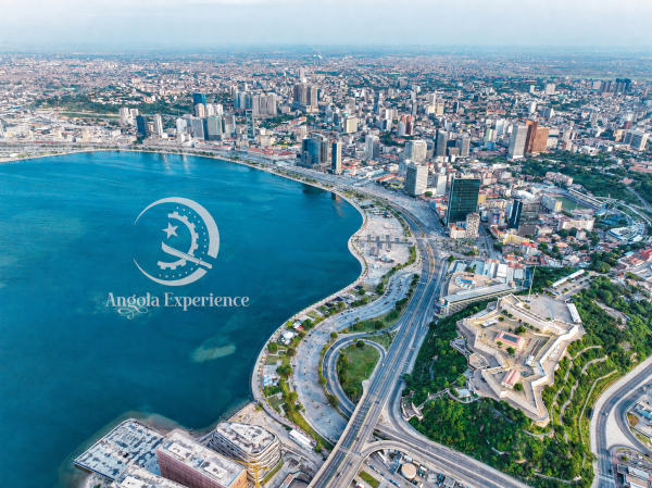 🏖️ Tour Luanda Tropical